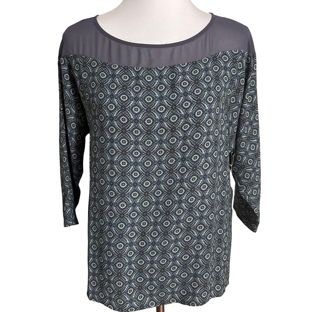 Forever 21 Floral Pattern Blouse - Dark green and Gray